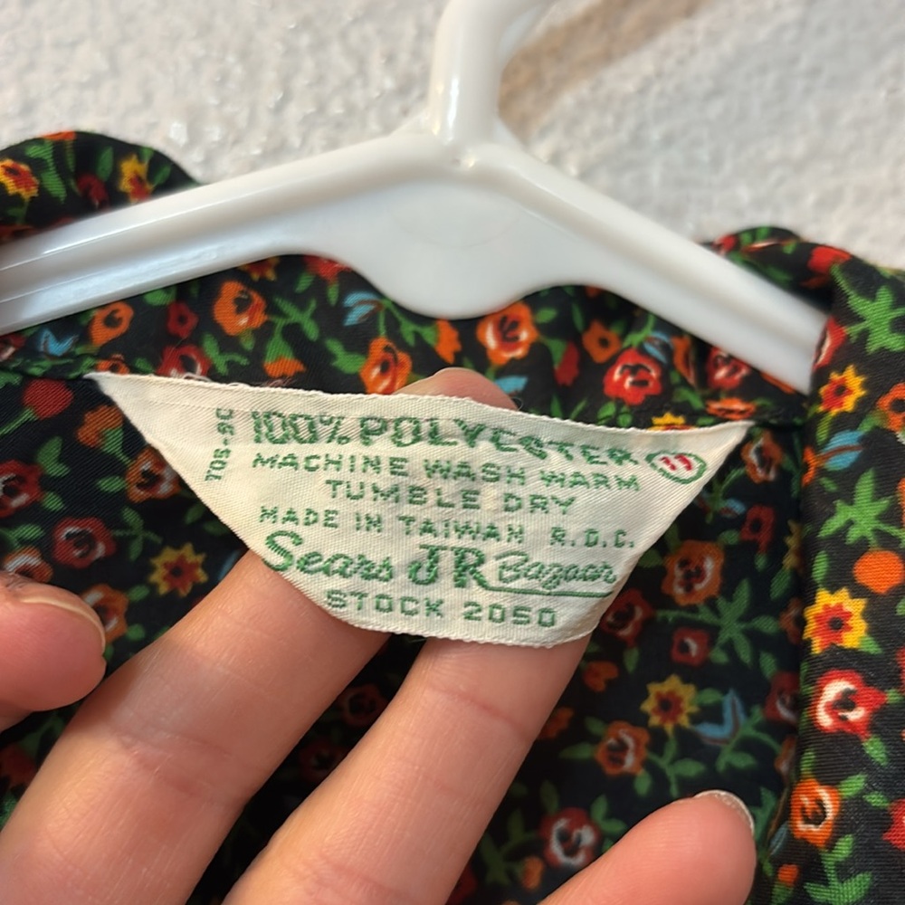 VTG Sears JR floral button down - Picture 4 of 6